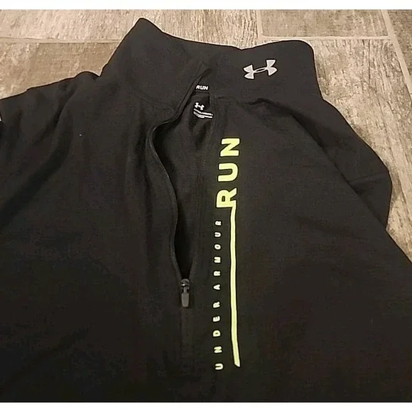 Under Armour Run Womens LARGE Half Zip Long Sleeve Training Top Black And GREEN - Picture 6 of 6